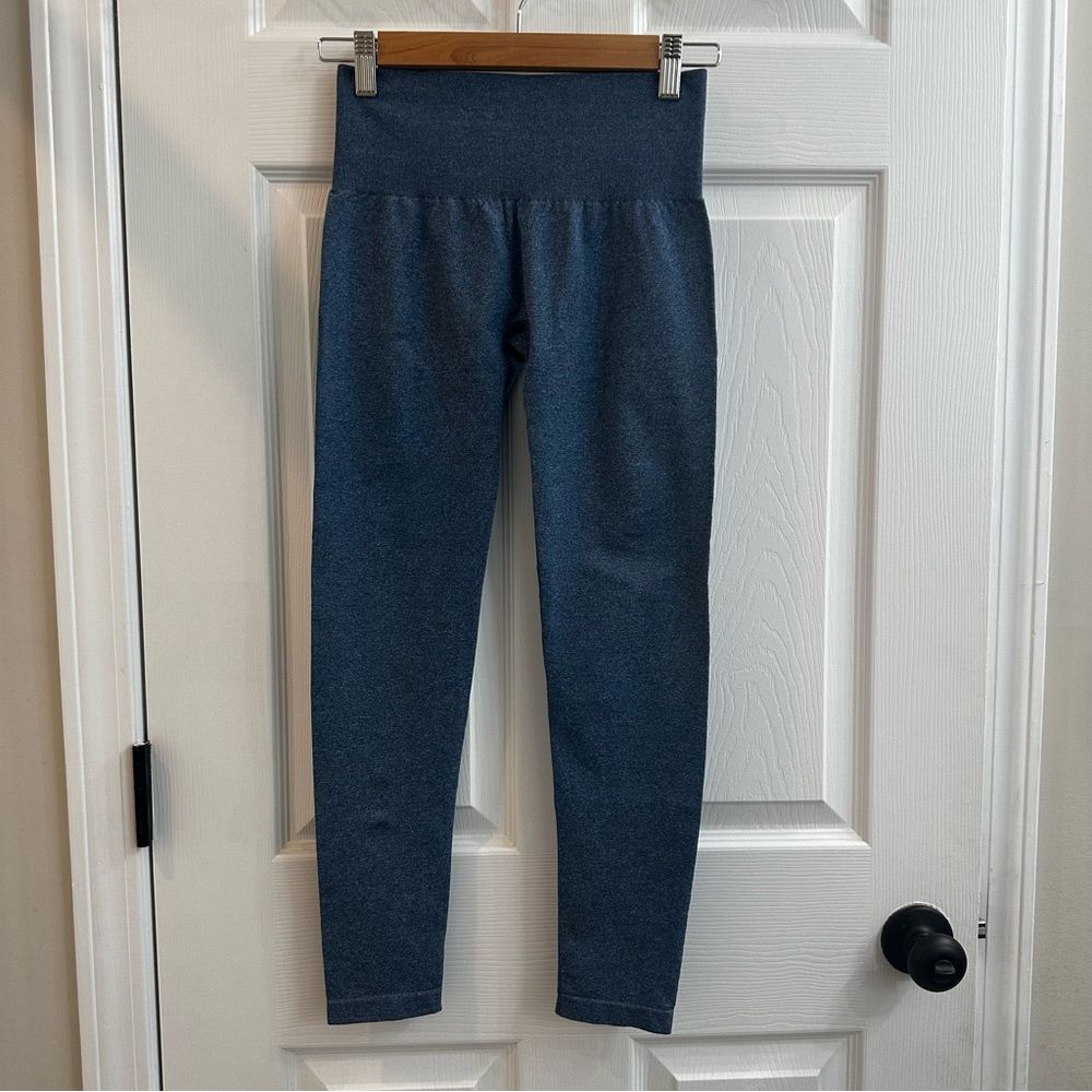 NVGTN women's Contour Seamless Leggings navy blue size small